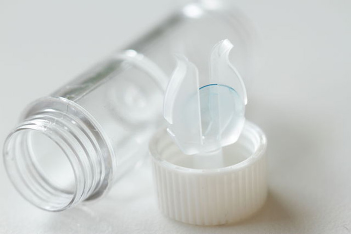 コンタクトレンズイメージ